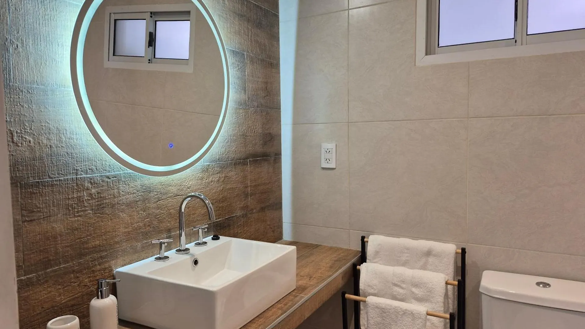 הוילה Oasis Mendoza, Tu Hogar En La Cuidad