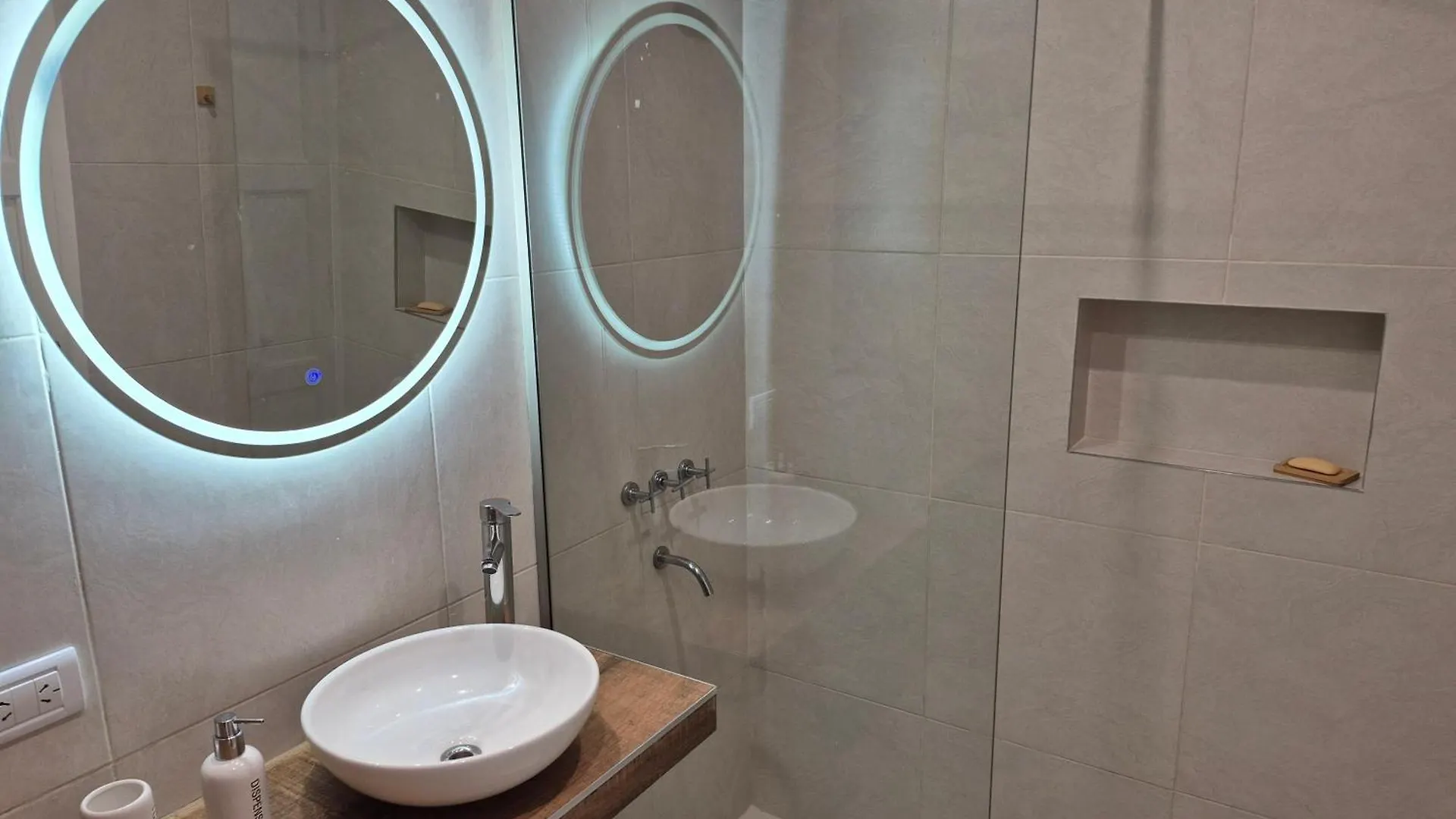 הוילה Oasis Mendoza, Tu Hogar En La Cuidad בית נופש מנדוזה